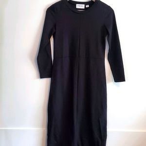 Sonnet James black dress